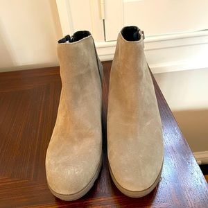 NIB Sorel Waterproof boots